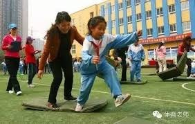 前尼克斯主帅暗讽老东家：社交媒体上转发批评，秒删引猜测