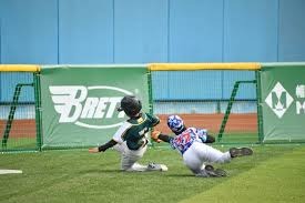 奥斯卡庆祝中超夺冠：我们所有人都配得上冠军