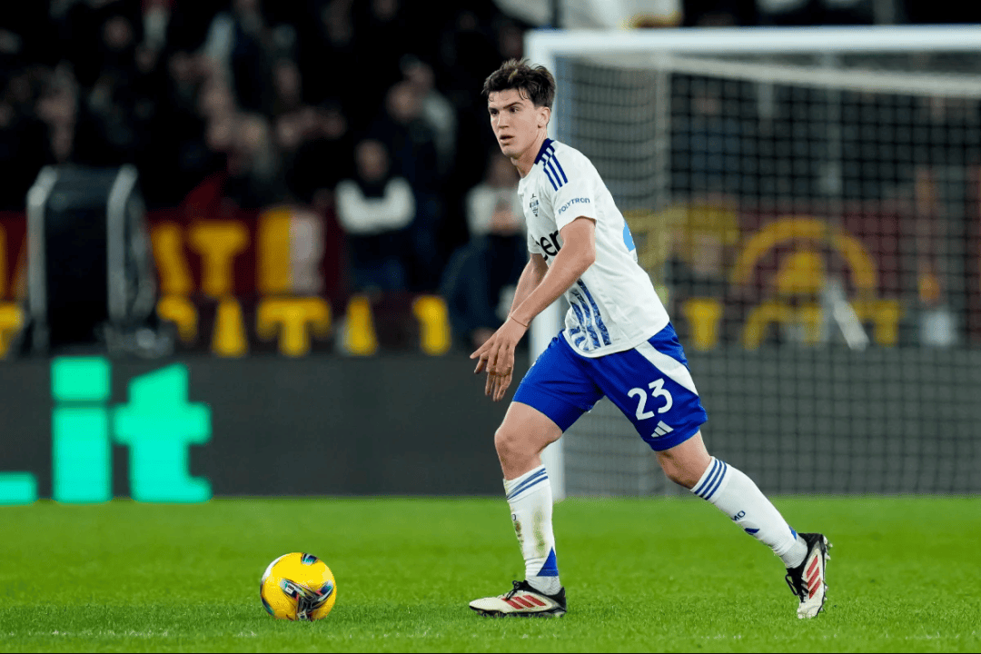 他始终保持 他始终保持