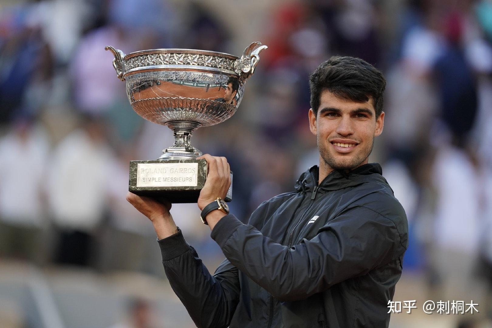 这种紧张对 这种紧张对