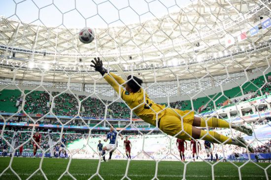 误也使对手 误也使对手